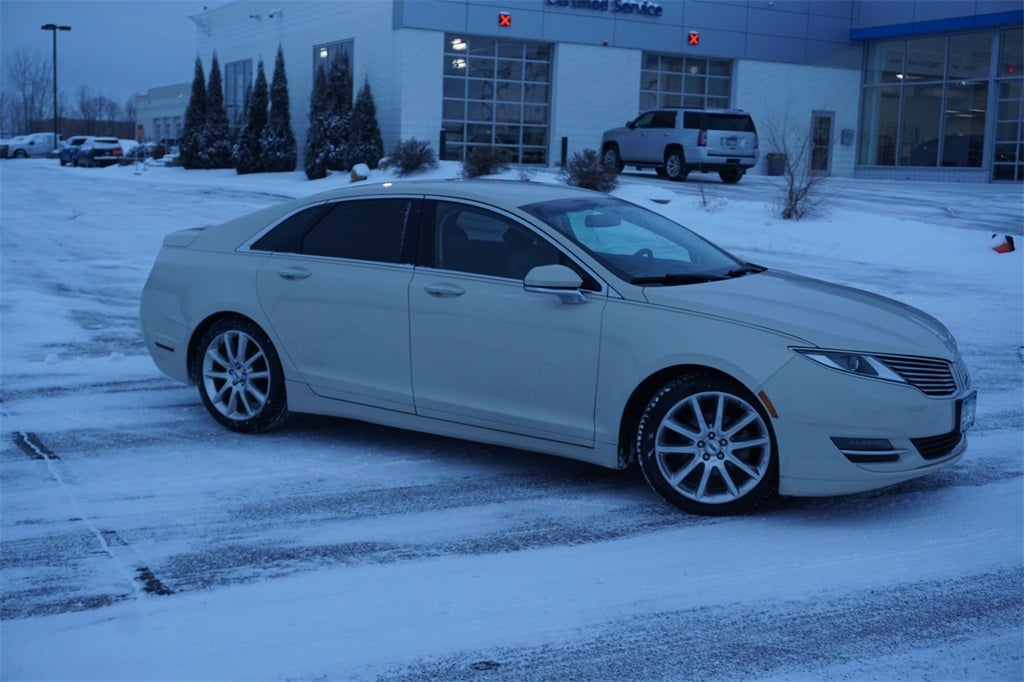 Used 2016 Lincoln MKZ Hybrid with VIN 3LN6L2LU7GR634567 for sale in Lakeville, Minnesota