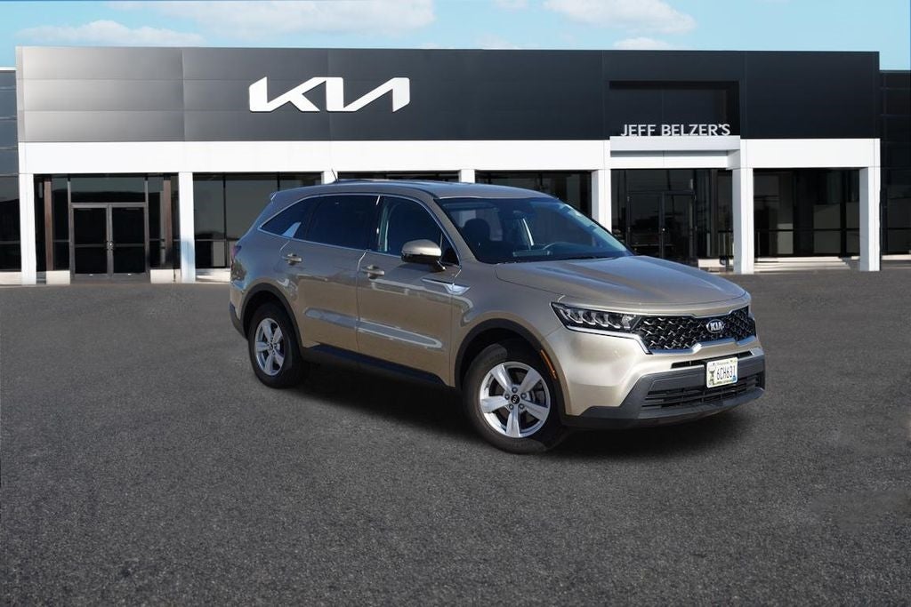 Used 2021 Kia Sorento LX with VIN 5XYRG4LC0MG002721 for sale in Lakeville, Minnesota