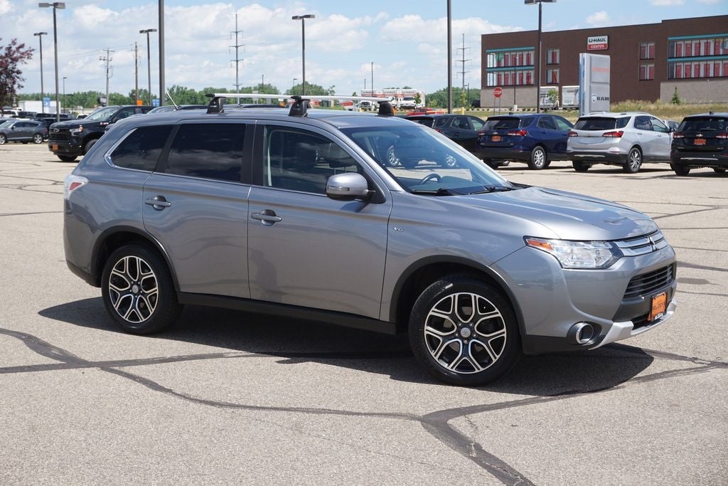 Used 2015 Mitsubishi Outlander GT with VIN JA4JZ4AX2FZ004983 for sale in Lakeville, Minnesota